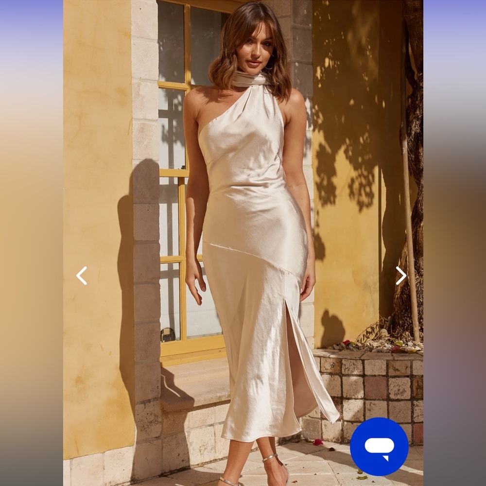 ITALIAN SUMMER TIE NECK MIDI DRESS CHAMPAGNE